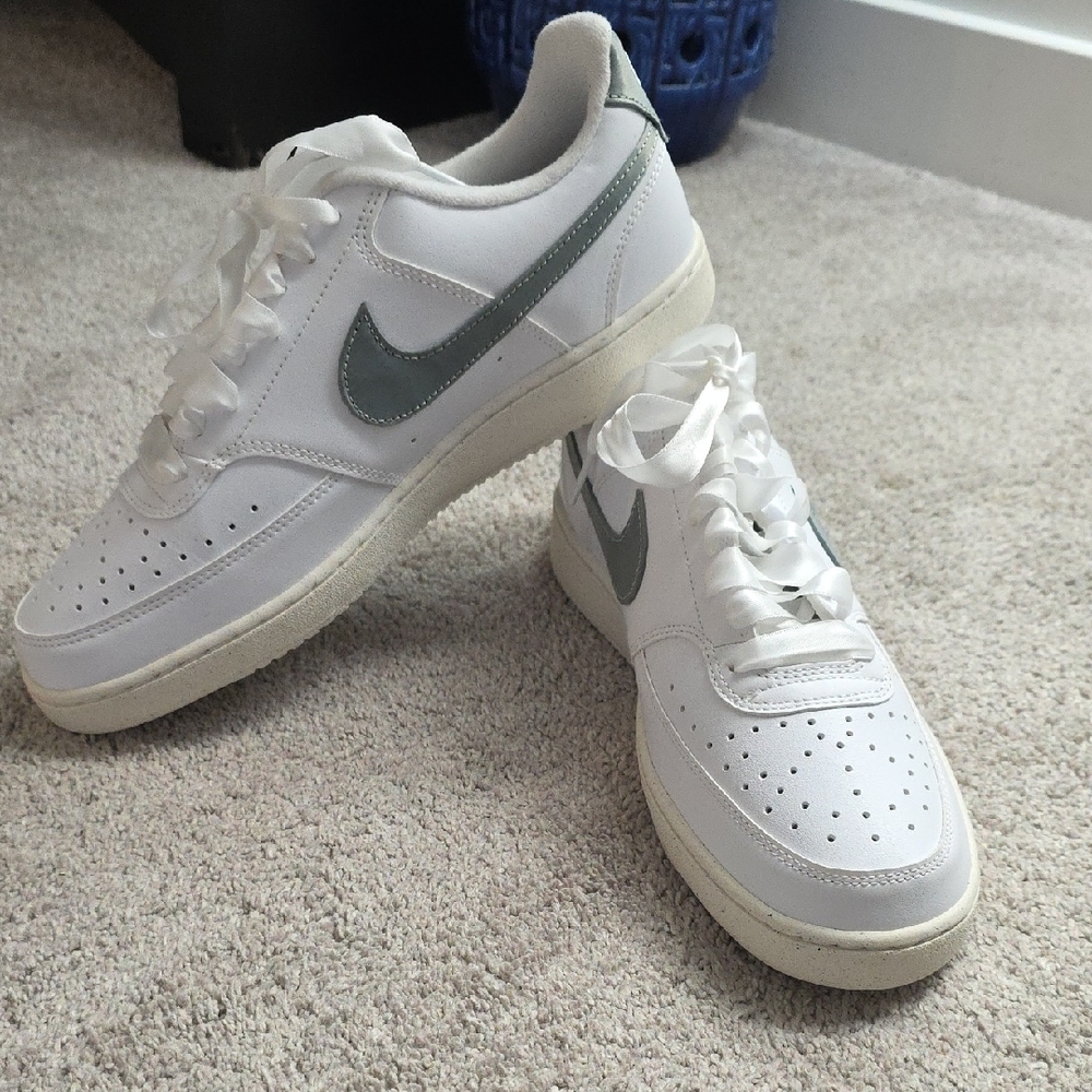 Nike White and Green Athletic Shoes